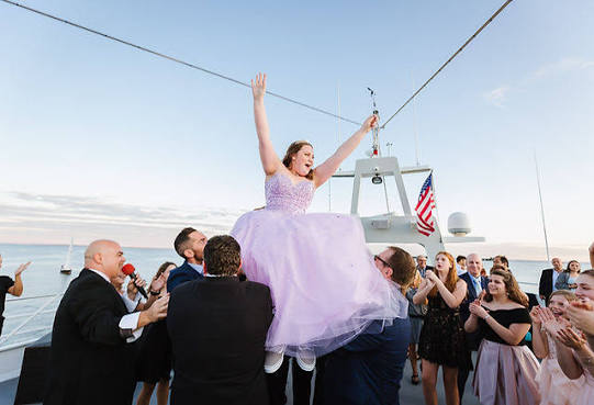 Temple Sinai Mitzvah Photographer: Preserving Your Special Celebration